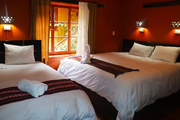 Wayras Hostal image 30